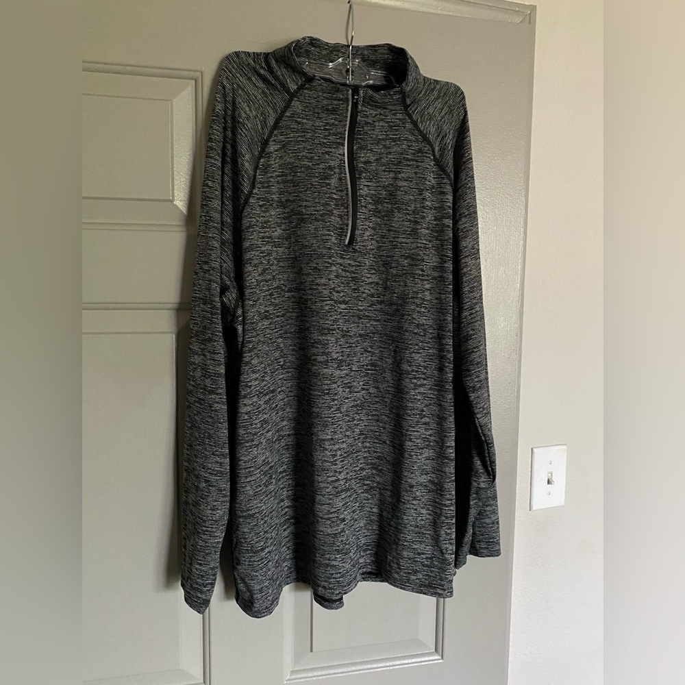 Old navy athletic pull over